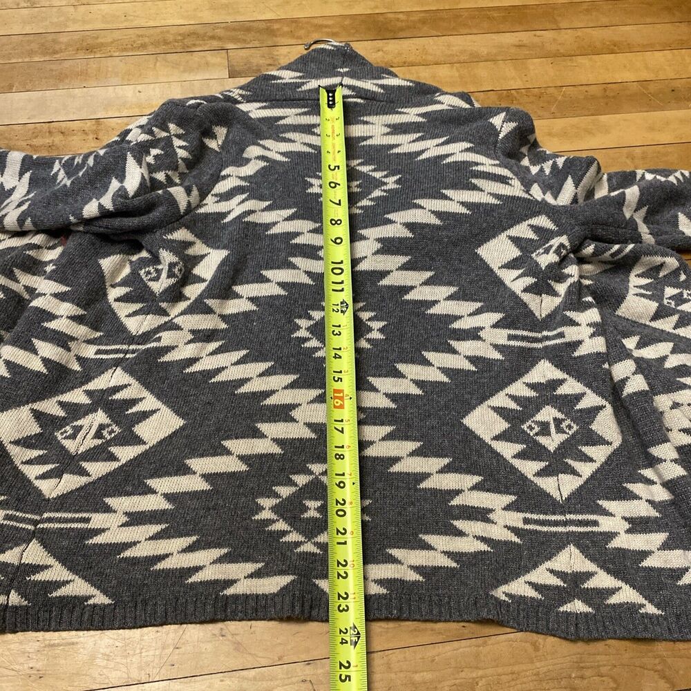 Market & Spruce Cardigan Women’s Size Small Grey Beige Southwestern Sweater - Picture 12 of 12